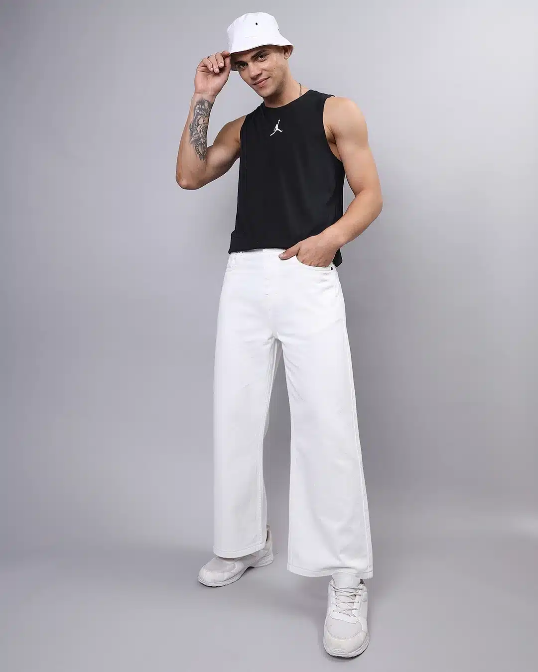men-s-white-wide-leg-fit-denim-624261-1698061195-4
