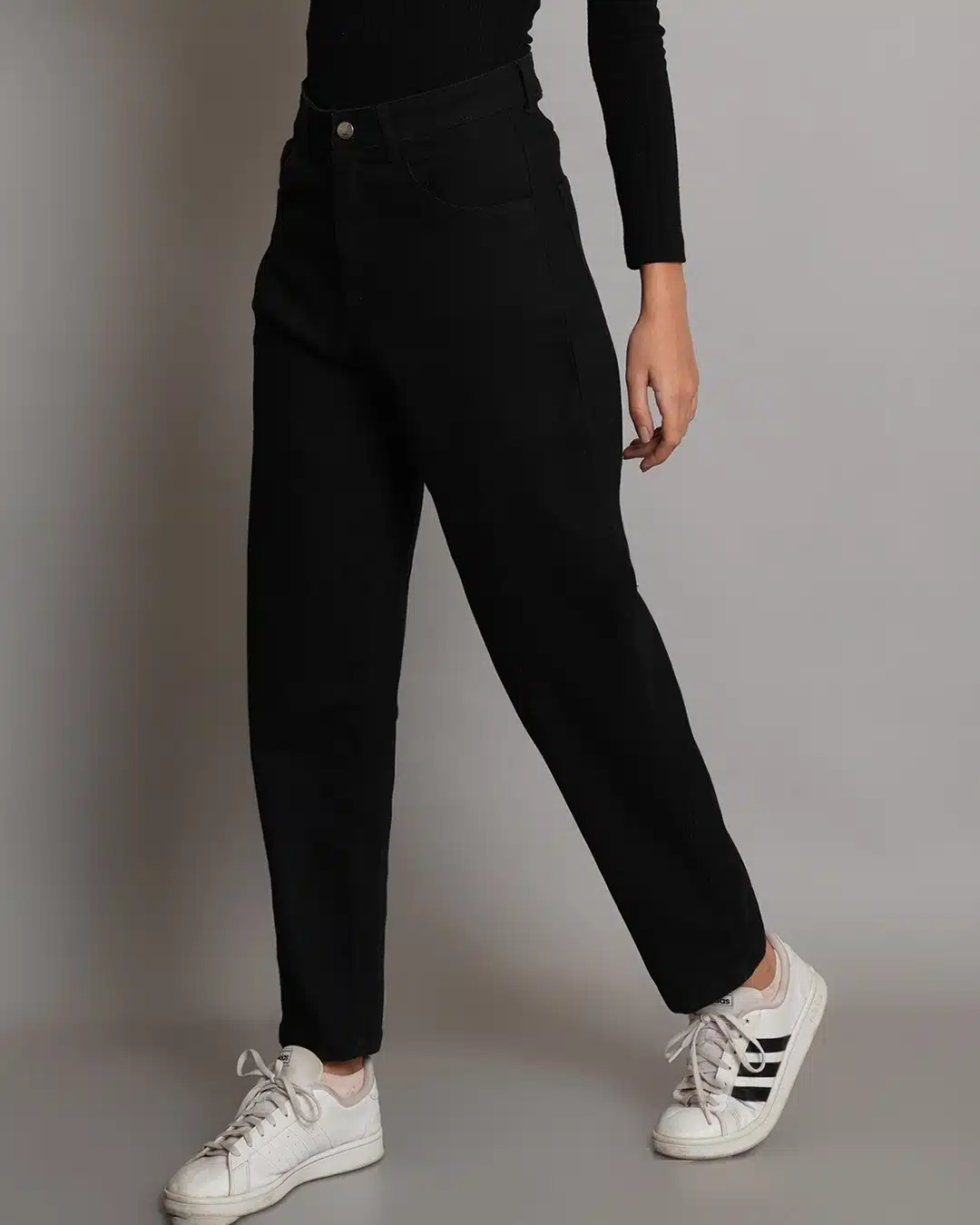 women-s-black-jeans-594462-1685016156-2