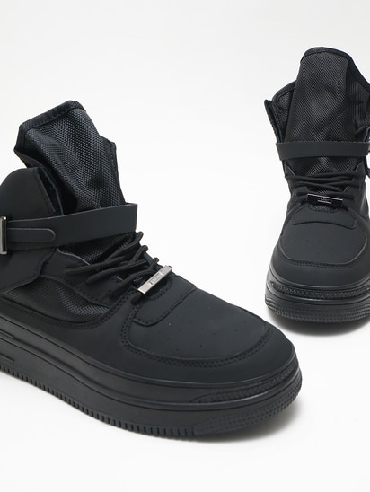 227-black-650c7ac2488e3